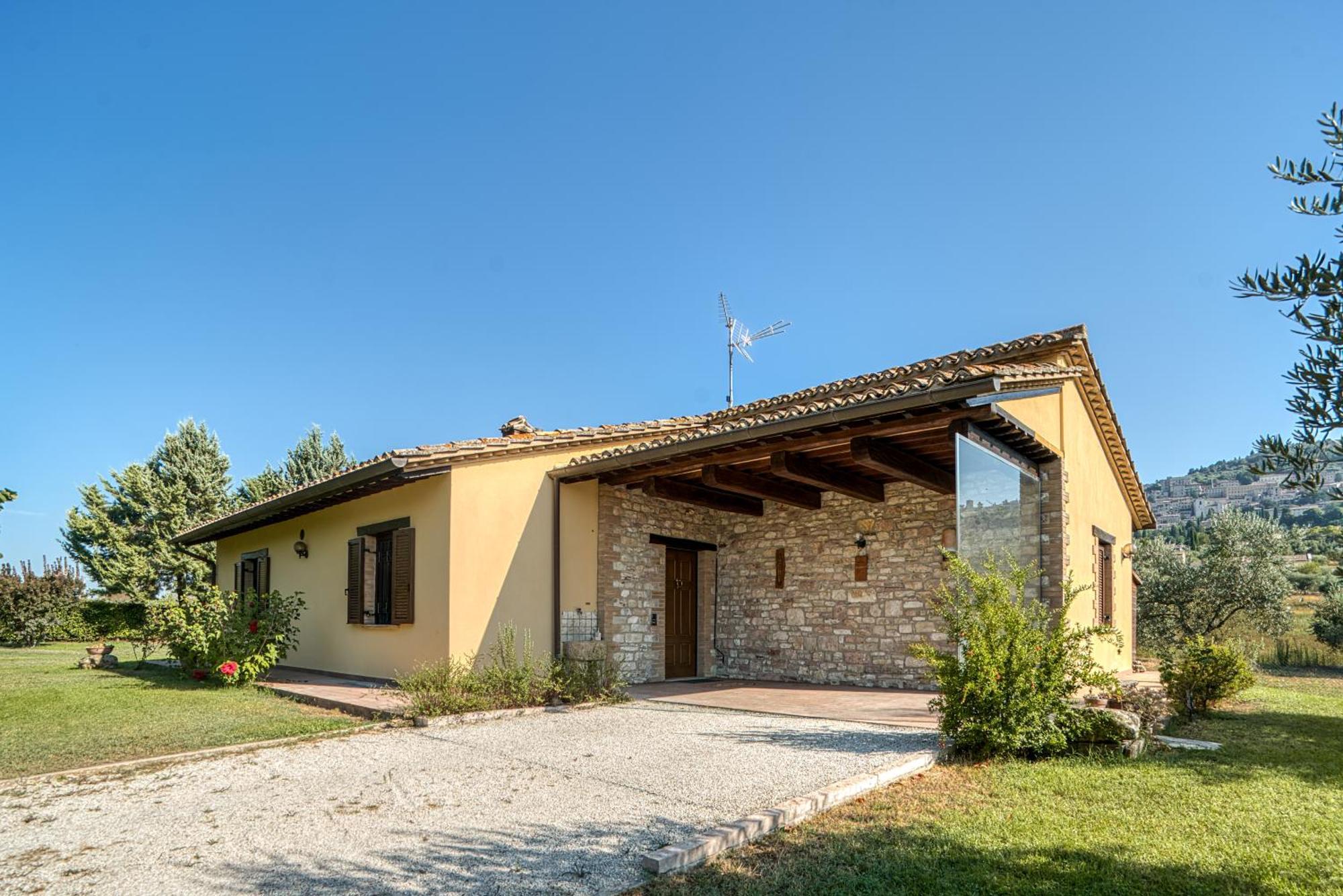 Charming Home With Garden & Stunning Views Of Assisi Ngoại thất bức ảnh